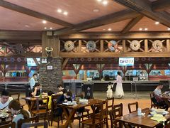 -横琴湾畔餐厅(长隆海洋王国白鲸剧场店)