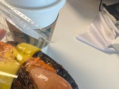 墨鱼汁肠仔面包-PAPER STONE BAKERY(天汇广场店)