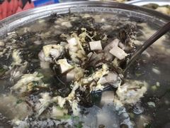-鸿运美食府