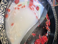 -周小明火锅(黑金冠社区店)