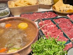 -牛村来人潮汕牛肉火锅(西单店)