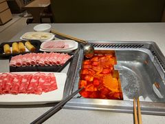 -海底捞火锅(新松江路生日主题店)
