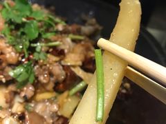 -西街夜油条·麻团包乌饭