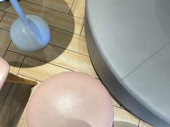 -奈雪的茶(百盛店)