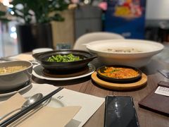 -港丽餐厅(来福士店)
