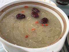 -南渝食府.墨脱石锅松茸鸡