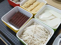 -杨老板·海鲜集市火锅·鲜切牛肉(中防万宝店)