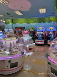 -莫莉幻想儿童乐园(武汉金银潭永旺店)