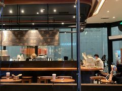 -星巴克(西安旺座现代城店)