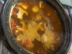 香滑咖喱牛腩煲-长勺子东南亚(街道口店)