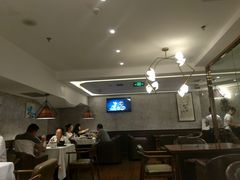 大堂-肆月河豚·新淮扬(金融街店)
