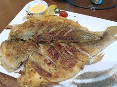 -赶海部落海鲜城(海阳路店)