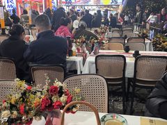 -刘姐啤酒鱼民族演艺餐厅(西街总店)