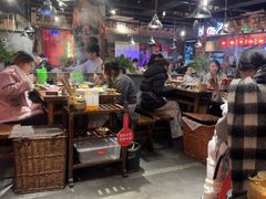 -萍姐火锅·公路夜市(武汉首店)