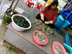 -霞涌市场海鲜摆卖区