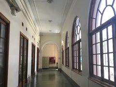 -香港大学