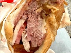 -Bánh Mì Huynh Hoa