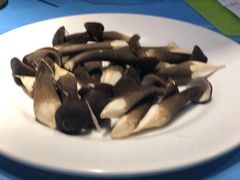 -千岛蚝高压锅生蚝·人参火锅(白云万达店)