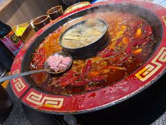 特色红汤-陈眼镜火锅(总店)