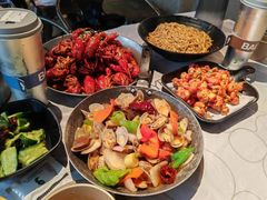 -巴厘龙虾·榜首油焖大虾(音乐学院·沿江酒馆店)