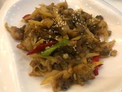 炒海蛎子-牡丹峰朝鲜料理