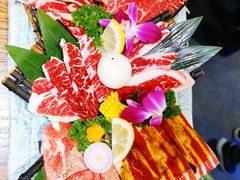 黑牛六拼-明洞阿姨·韩式酱蟹烤肉·创意料理(三元桥店)