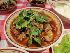 破店烧牛肉-老方桌烂蹄花川菜馆(九龙坡店)