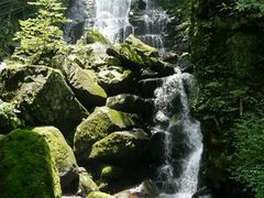 -藏龙百瀑风景区