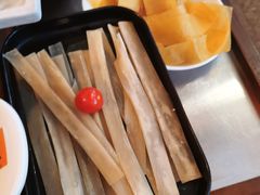 四川粉条-佬土鹅肠火锅(解放路店)