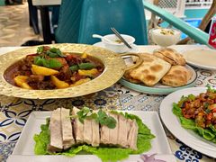 -阿拉丁新疆风味餐厅·清真(罗廊巷店)