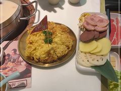 -洪氏嗨捞·猪肚鸡火锅(阳光天地店)