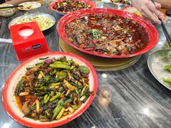 -江湖黑大兔(杨家坪店)