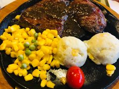 黑胡椒传奇牛排-豪客来牛排(中央花苑店)