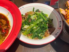-富正毅三下锅·湘西韵味(天门山索道店)