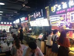 -八一好吃街·高品美食广场