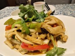 -巴扎美食·新疆菜·西域歌舞表演餐厅(新疆大厦店)