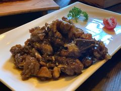 -几个木匠匠人厨房