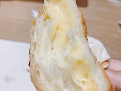 芝心流奶羊角包-麦田工坊(月湖店)