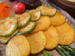 -包整·丝娃娃(一览甲秀楼风景店)