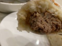 -胡成记口蘑龙眼包子(盐道街店)