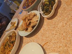 -红樱桃·欢乐餐厅(太原里店)