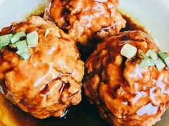 鸭黄狮子头-梅飞酒家(桑园路店)