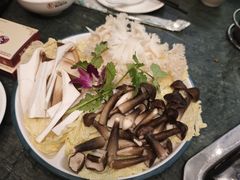 -谢云贵清香水煮鸡(总店)