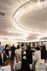 点击看大图 -Doris一站式游轮婚礼船东直营店(外滩店)