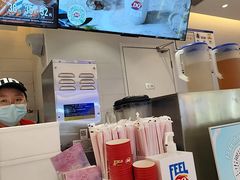 -DQ·蛋糕·冰淇淋(湖景东路店)