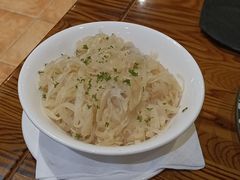 酸菜-申德勒加油站餐厅(三里屯北小街店)