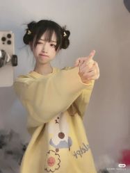 -时尚殿堂明星门店
