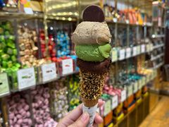 -VENCHI 闻绮(上海佛罗伦萨小镇店)