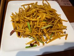 -莲餐厅·湖北菜·潜江小龙虾店(愚园路店)