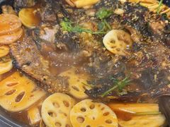 村夫烤鱼-重庆鸡公煲·青锅花椒鱼(牡丹江路店)